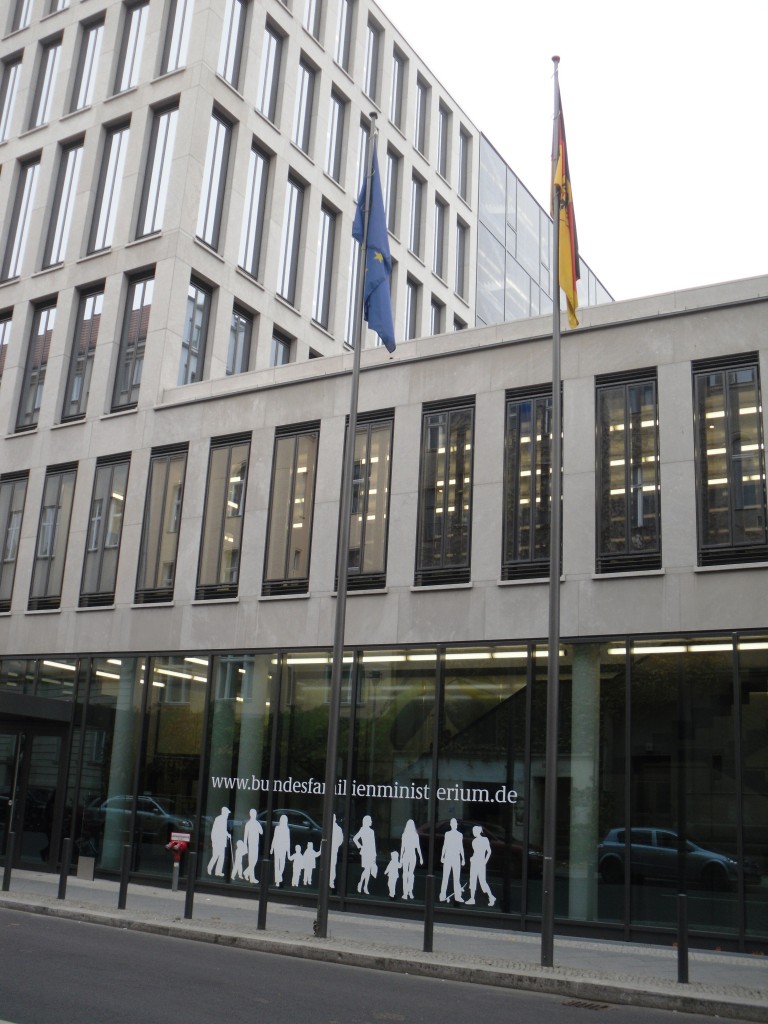 Das Bundesministerium für Familie, Senioren, Frauen und Jugend in Berlin